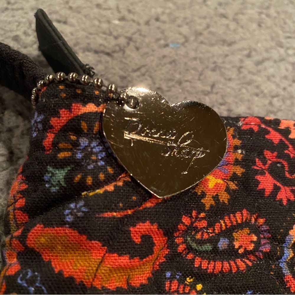 Donna Sharp Crossbody Purse - Picture 13 of 14